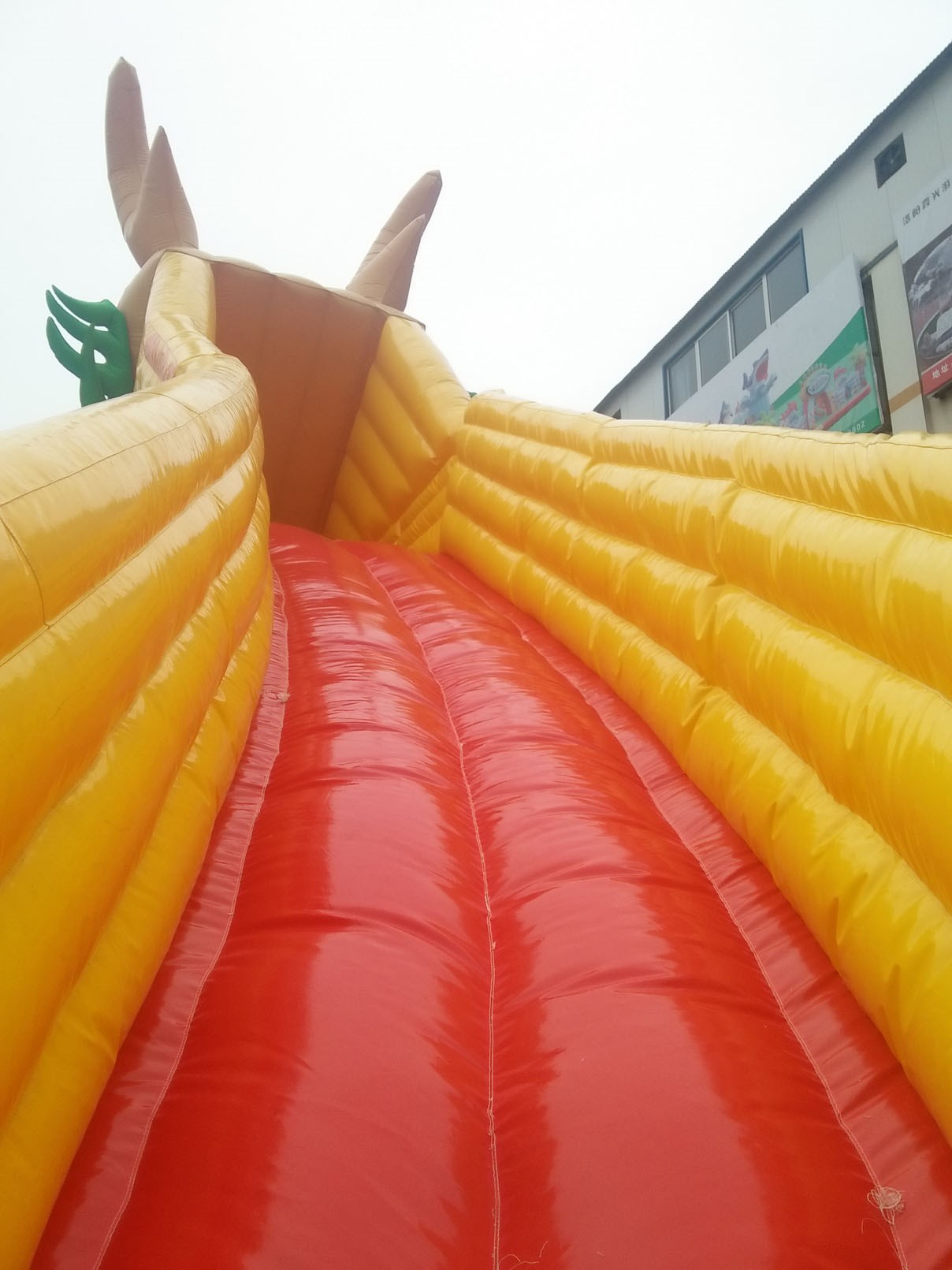 铁山港充气儿童滑梯